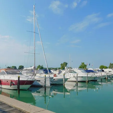 Apartment Lovely In Rivignano With Kitchen Teor